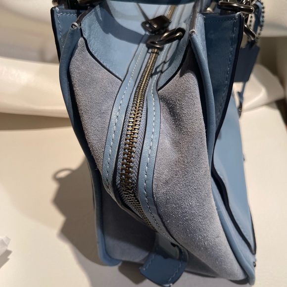 Coach Dreamer 36 Cypress - Picture 5 of 10